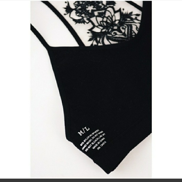 🍒Black Embroidered Bralette🍒 - Picture 7 of 7